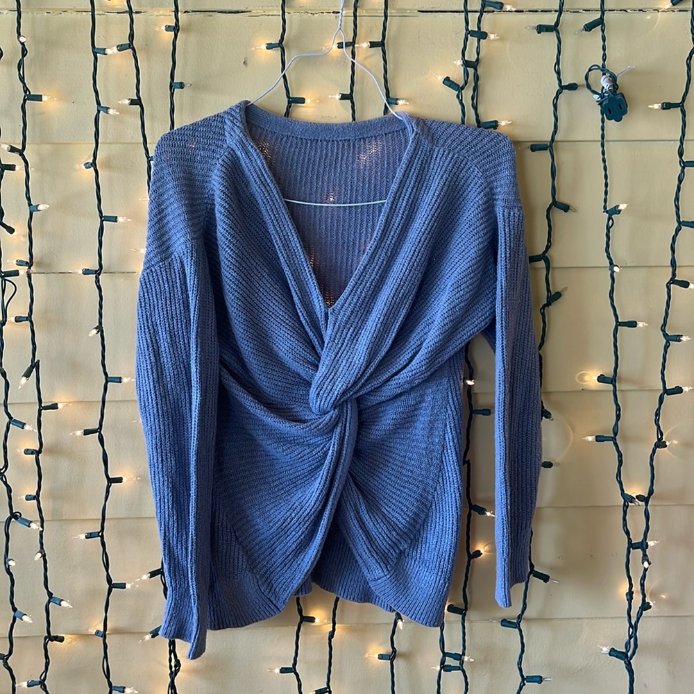 Market and spruce tied back sweater
